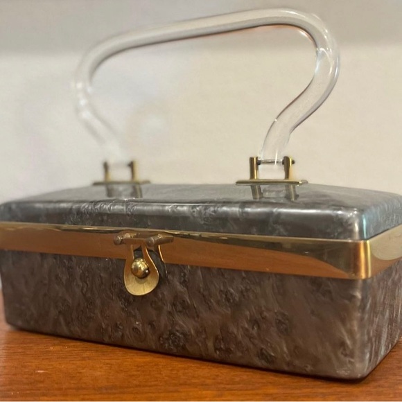 vintage box purse in gunmetal gray lucite - Picture 2 of 8